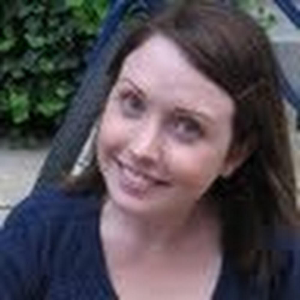 Meet your Posher, Caitlin